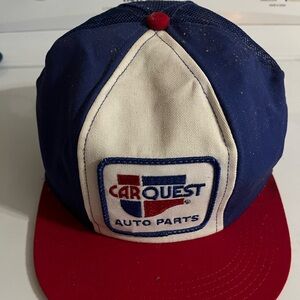 Vintage  CAR QUEST AUTO PARTS men’s hat.